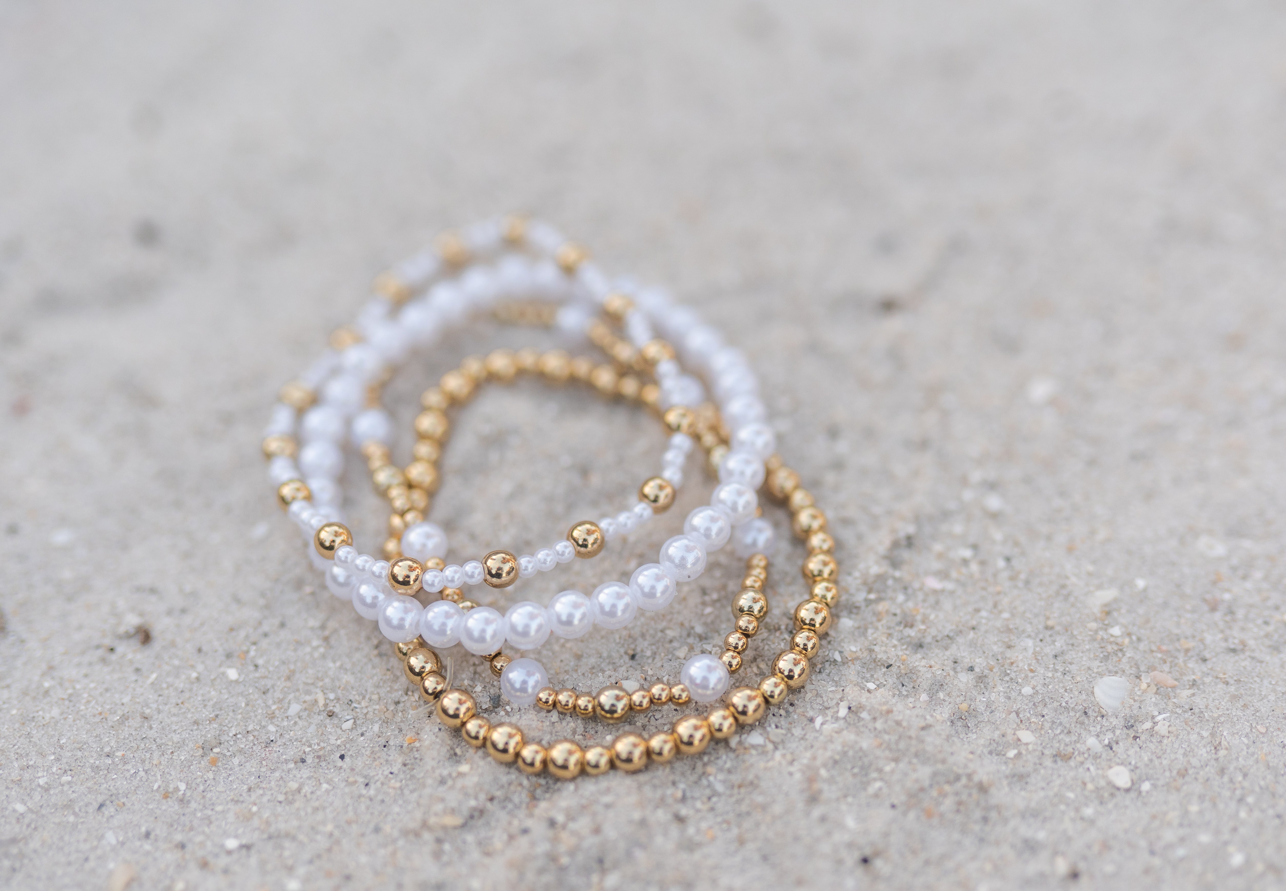 Bracelet Stacks (Pearl)
