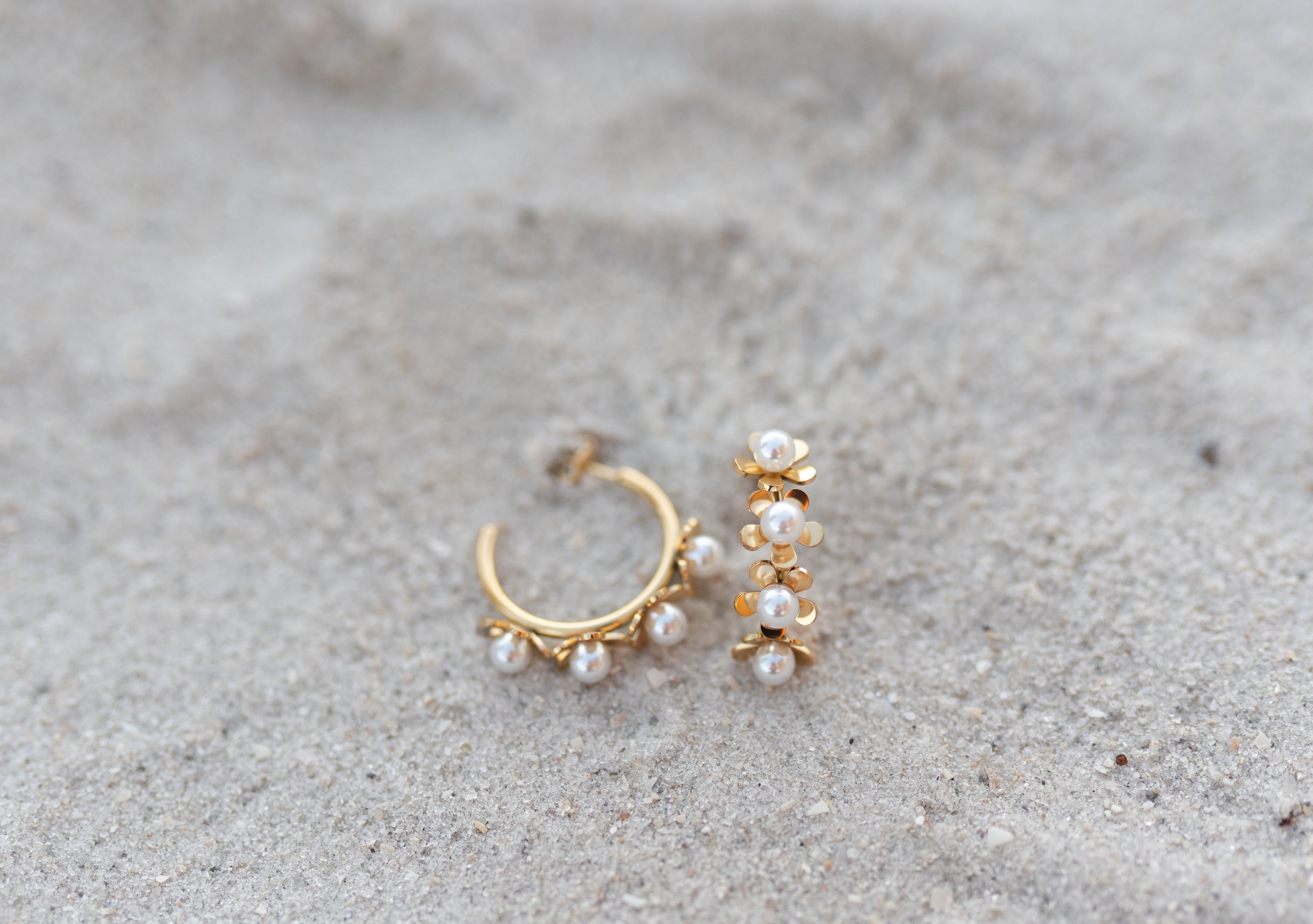 Petal Pearl Hoops