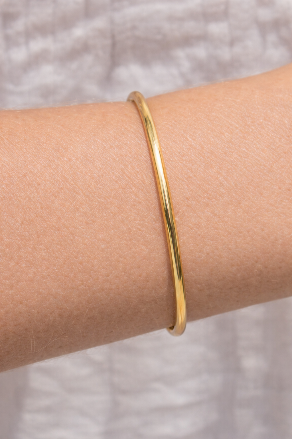 Essential Gold Bangle Bracelet